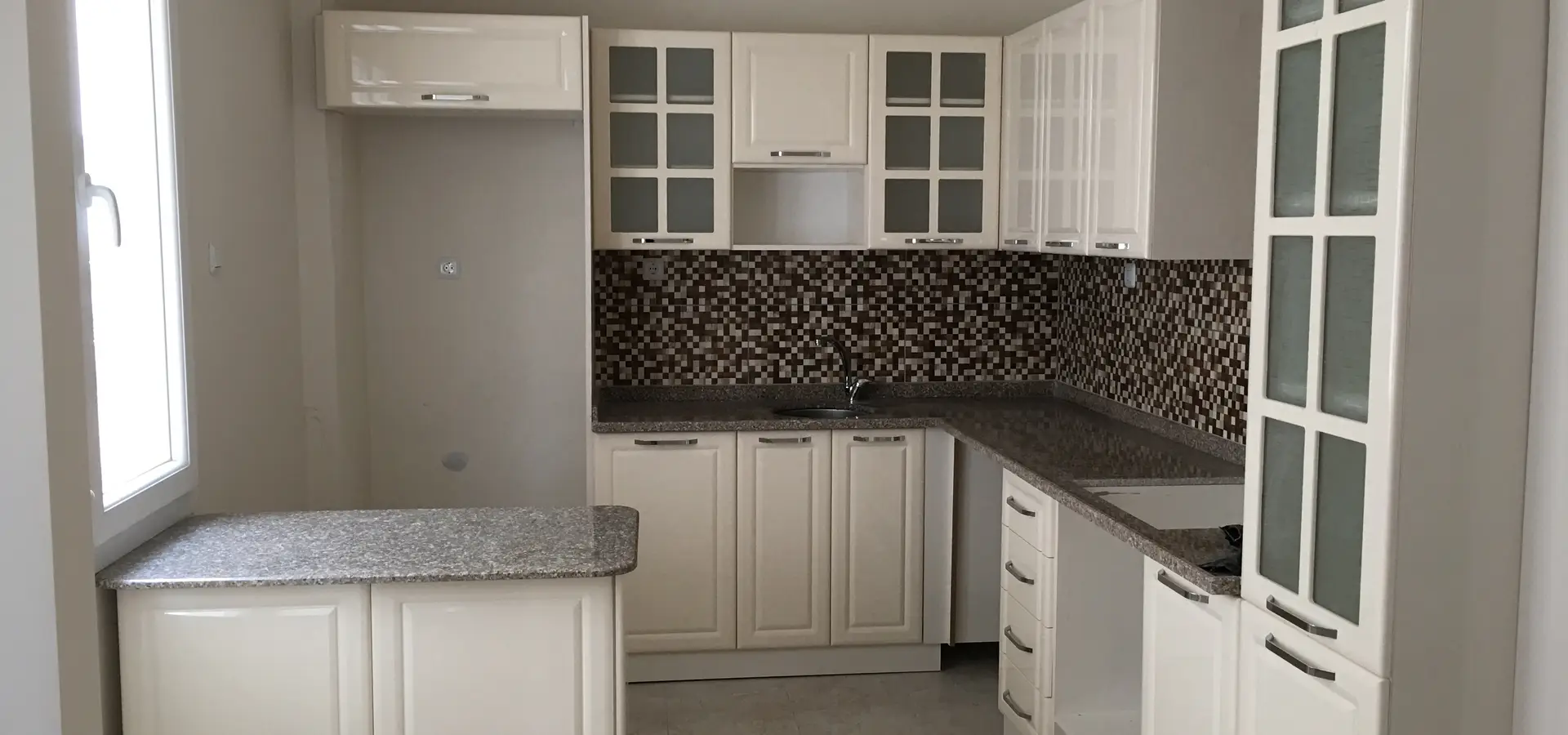 Kızılören Tadilatcı